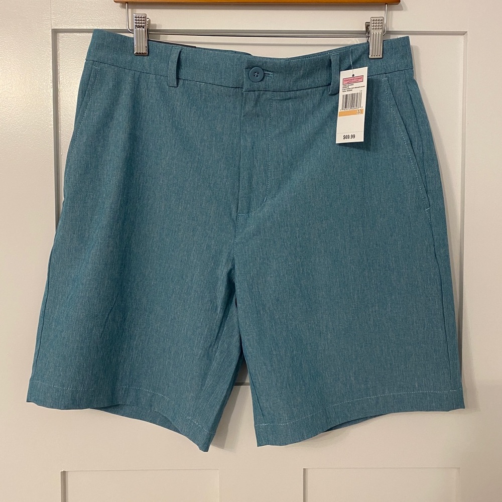 VINEYARD VINES 8inch Breaker Short men's Size 33